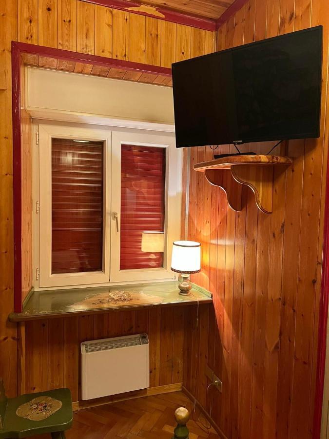 Villaggio Hotel Aquila Calliano  Eksteriør bilde