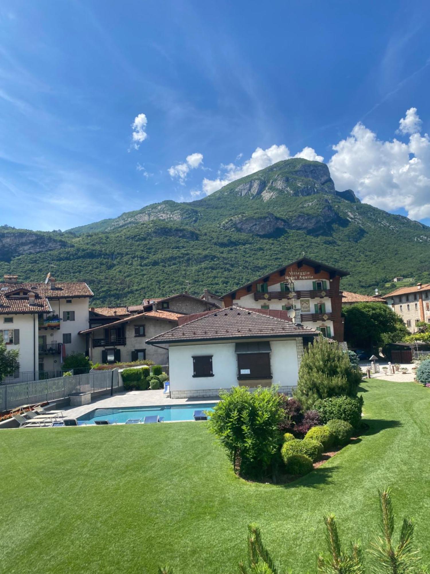 Villaggio Hotel Aquila Calliano  Eksteriør bilde